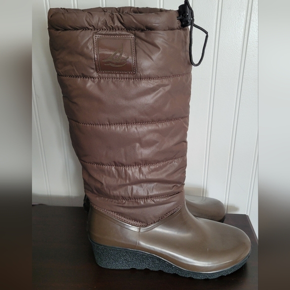 Sperry Wedge Puffer Waterproof Boots. Womans Size 10. - Picture 3 of 9